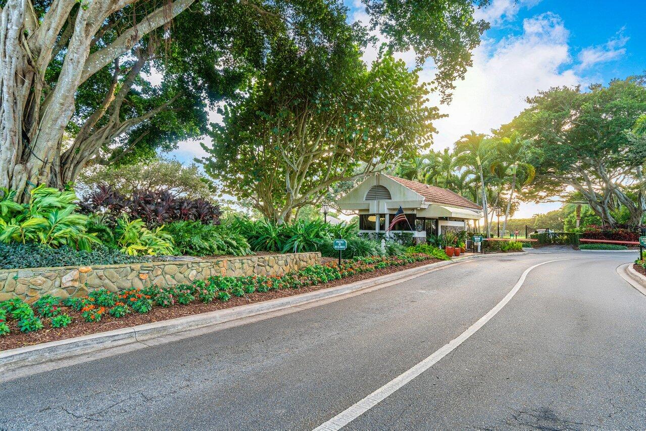 10471 Stonebridge Boulevard Boca Raton, FL 33498 - Photo 58 of 63 058-10471StonebridgeBoulevard-BocaRaton-
