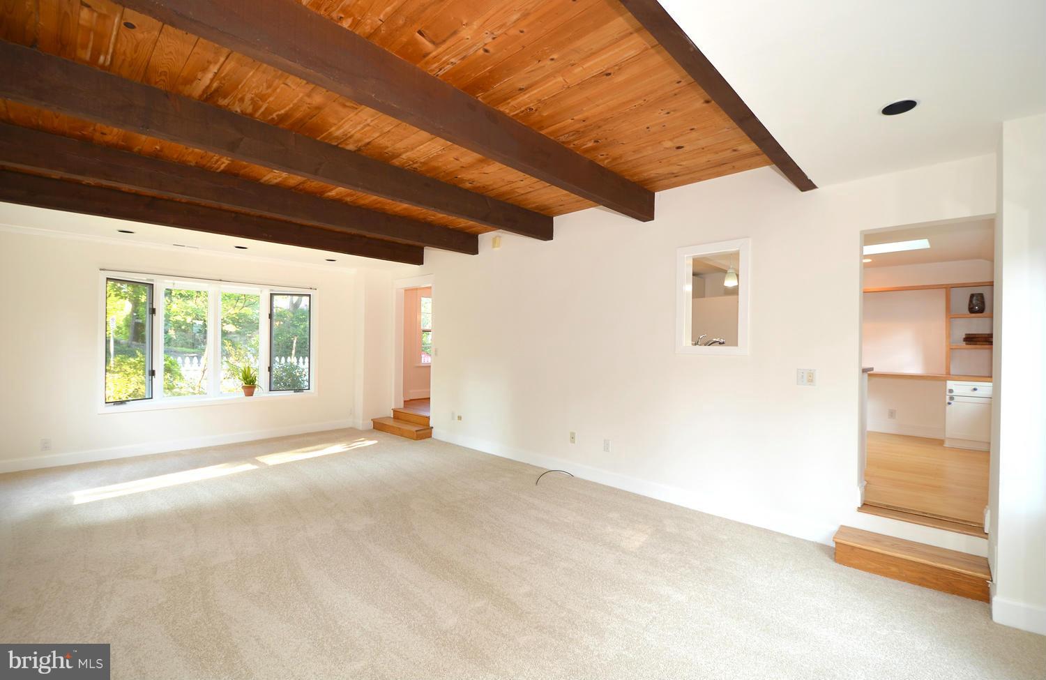 5701 Greentree Road Bethesda, MD 20817 - Photo 14 of 26 Family Room
