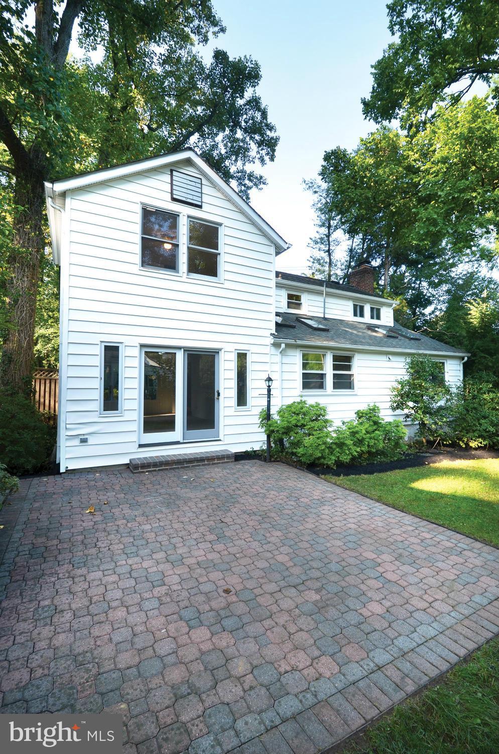 5701 Greentree Road Bethesda, MD 20817 - Photo 23 of 26 Exterior (Rear)