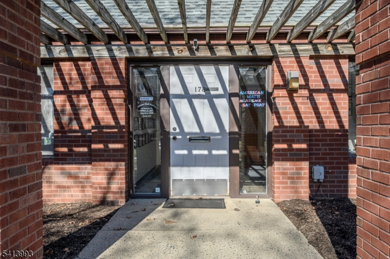 178 Tamarack Circle, Unit 178 Skillman, NJ 08558 - Photo 4 of 37