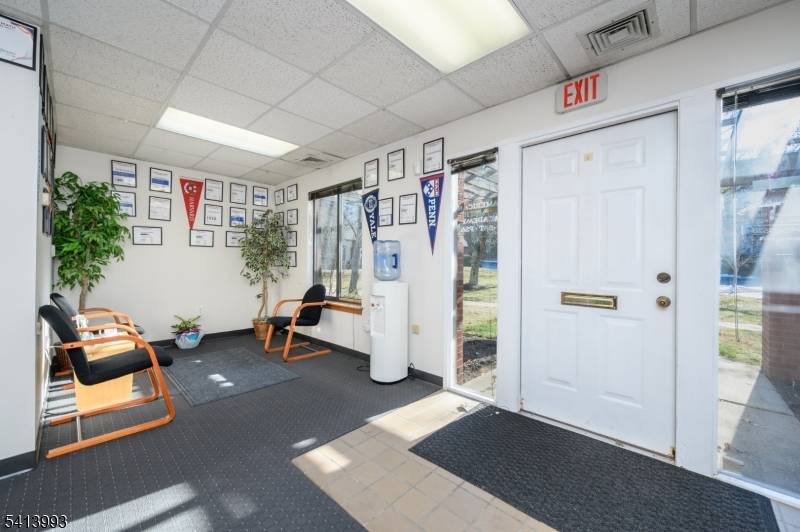 178 Tamarack Circle, Unit 178 Skillman, NJ 08558 - Photo 6 of 37