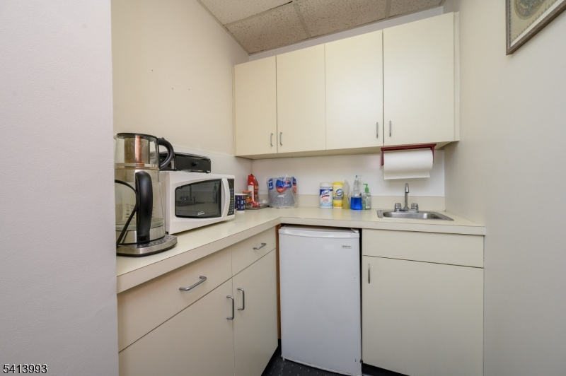 178 Tamarack Circle, Unit 178 Skillman, NJ 08558 - Photo 8 of 37