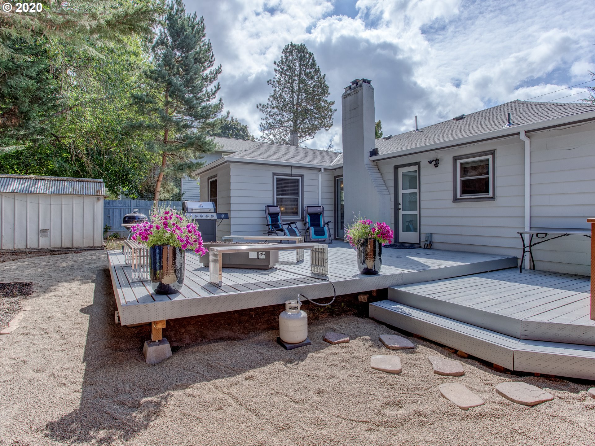 6431 Southwest Taylors Ferry Road Portland, OR 97219 - Photo 15 of 24 Gallery Image 15