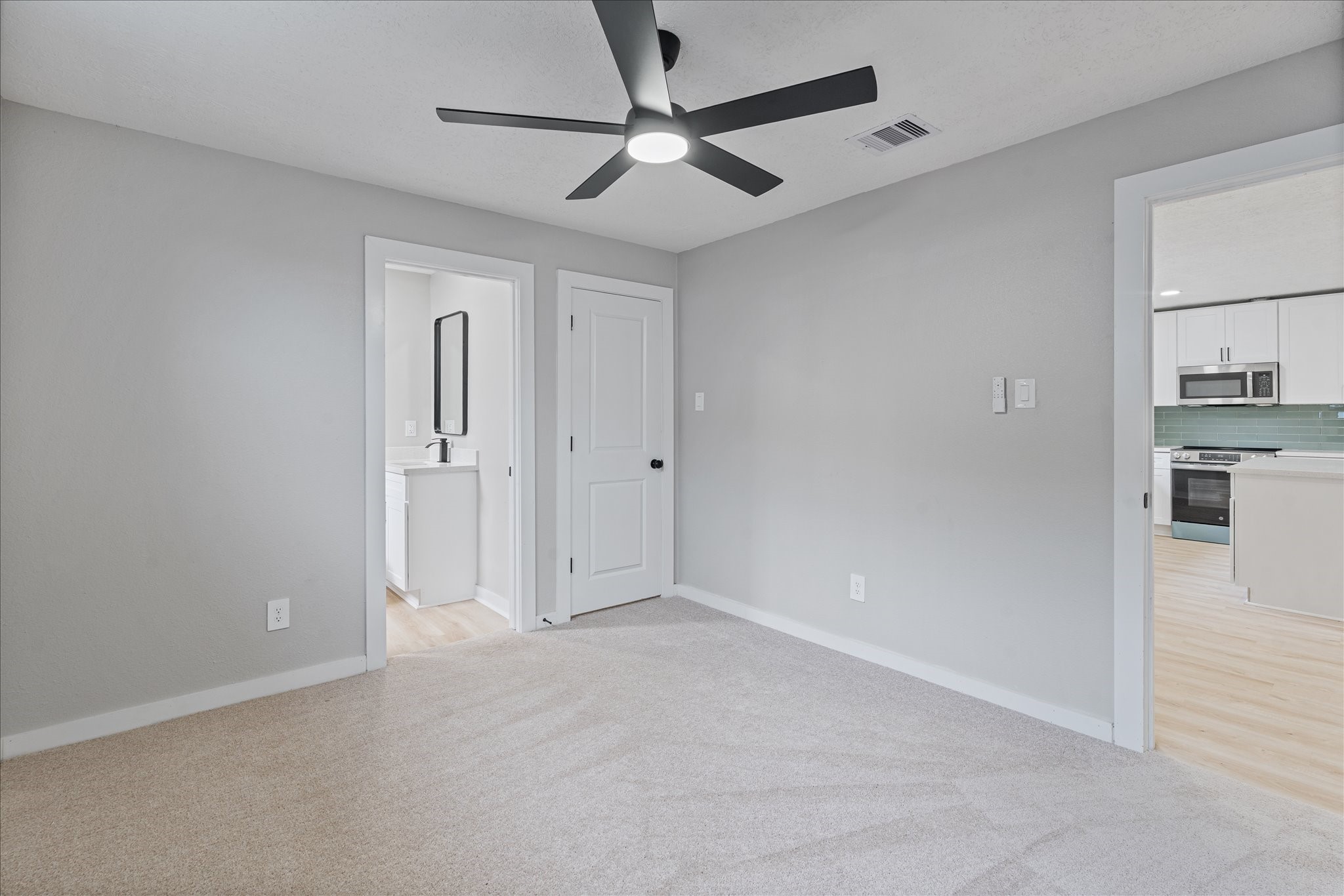 2007 Vince Street Pasadena, TX 77502 - Photo 23 of 29