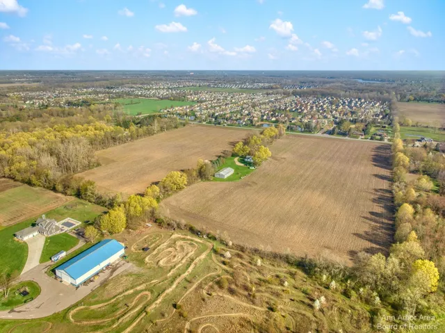 $750,000 | 9624 Martz Road, Ypsilanti, MI 48197