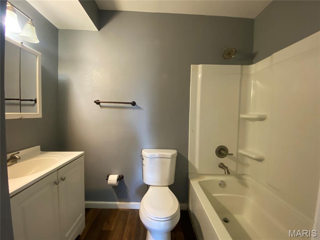 1024 Lasalle Street Belleville, IL 62221 - Photo 10 of 18