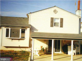 11977 Dumont Road Philadelphia, PA 19116 - Photo 3 of 5 Gallery Image 3