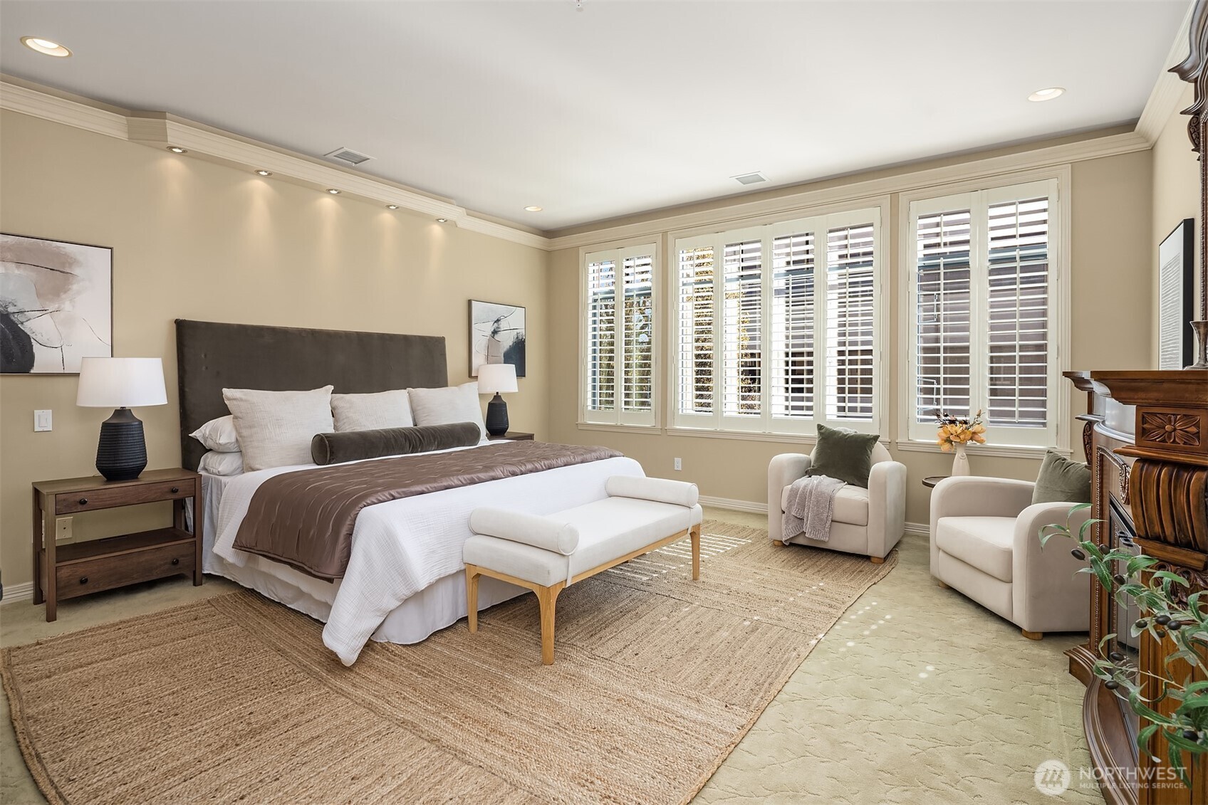 111 Main Street, Unit 203 Edmonds, WA 98020 - Photo 17 of 40