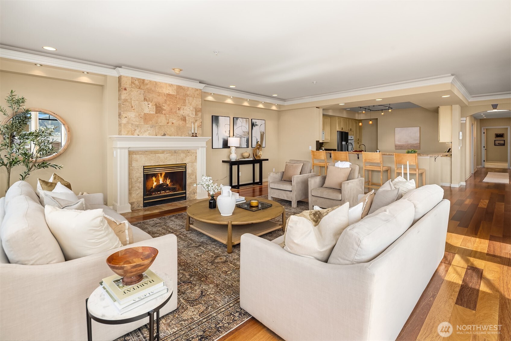 111 Main Street, Unit 203 Edmonds, WA 98020 - Photo 10 of 40