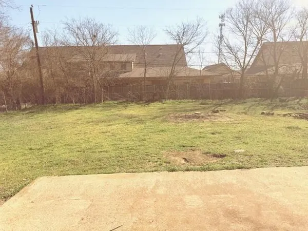 $95,000 | 610 North Bailey Street, Mexia, TX 76667