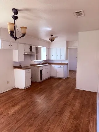 $95,000 | 610 North Bailey Street, Mexia, TX 76667