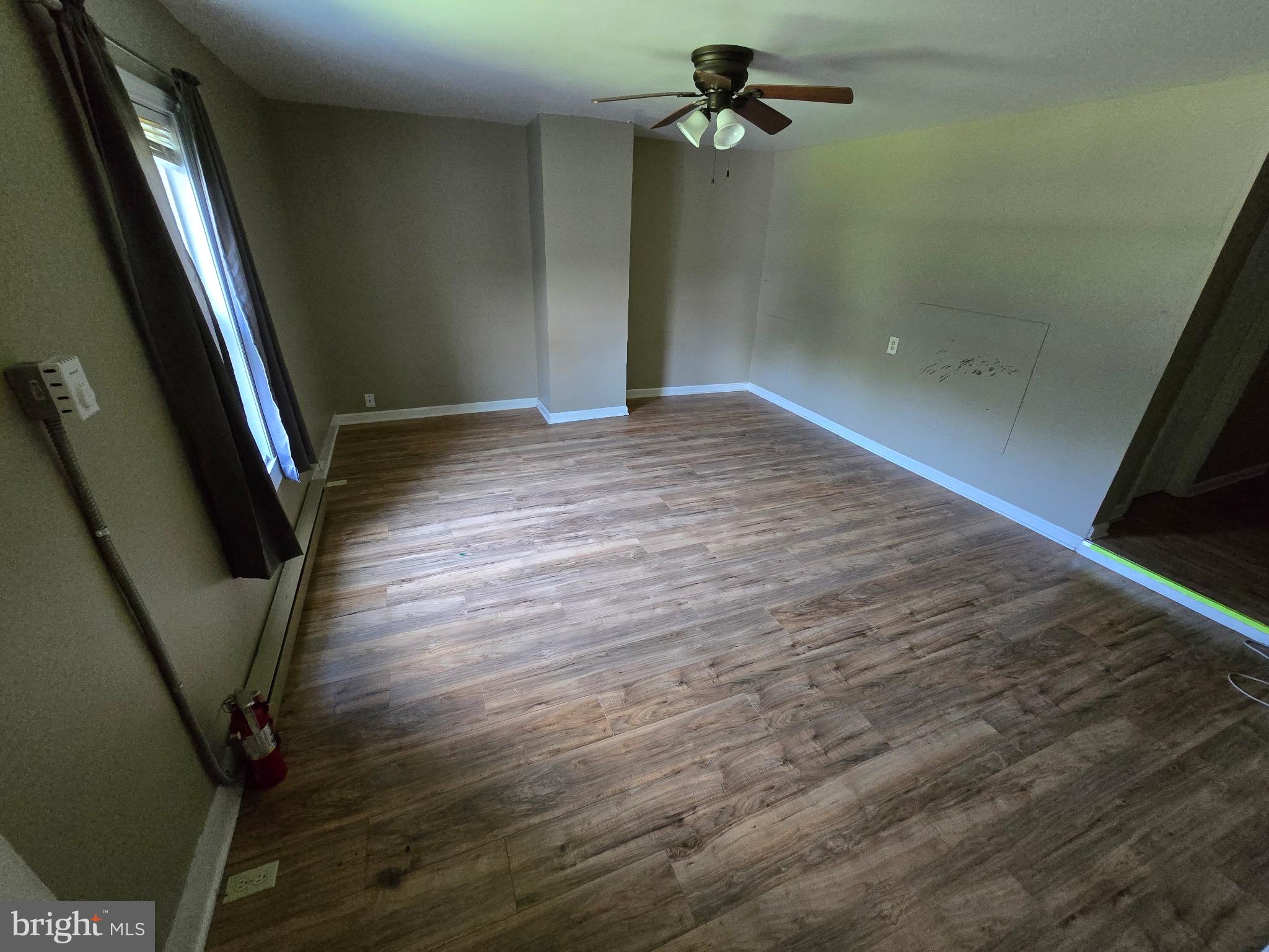 5666 Germantown Road Midland, VA 22728 - Photo 4 of 13