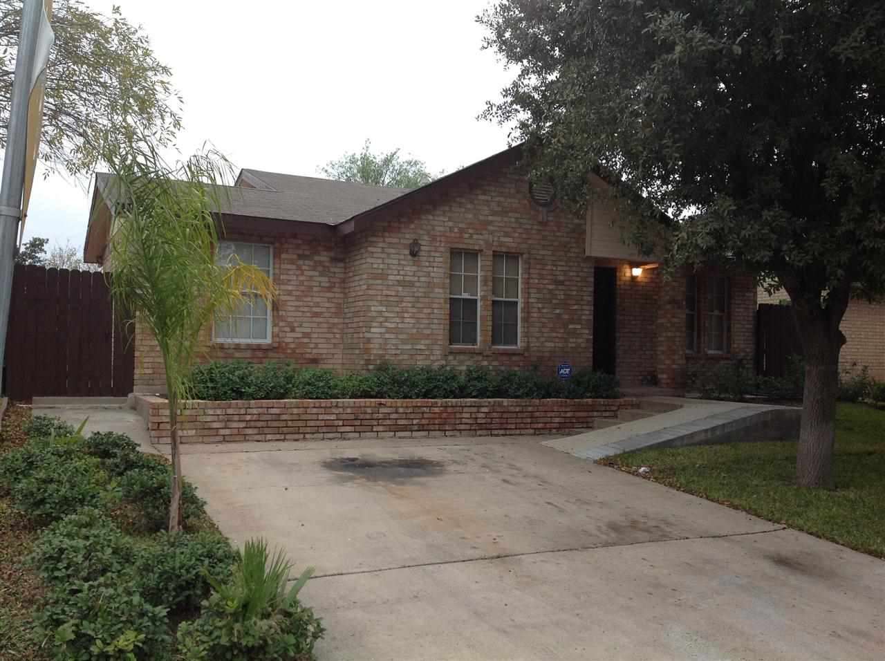 323 Corral Loop Laredo, TX 78045 - Photo 1 of 6 Gallery Image 1