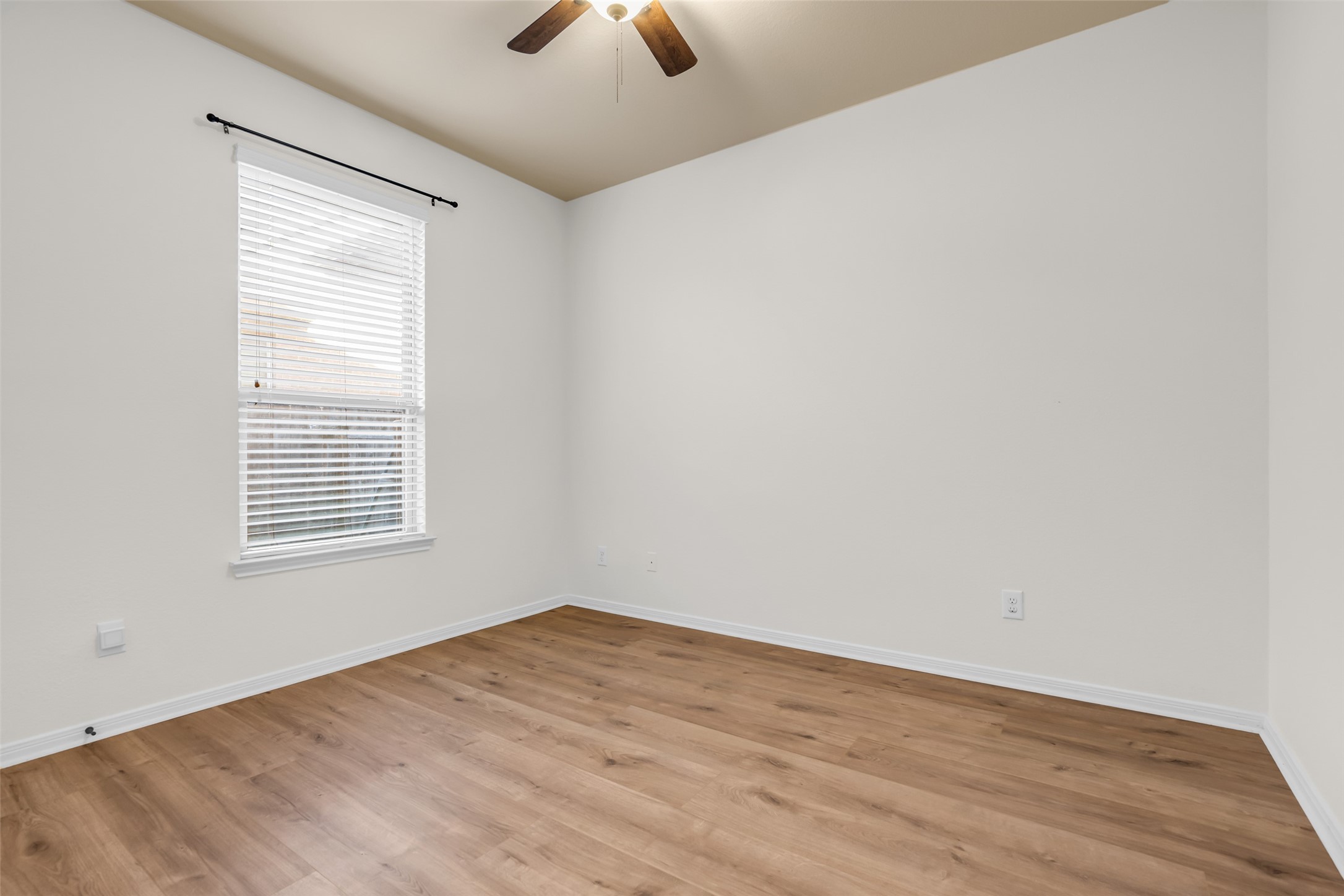 4503 Fenway Park Way Spring, TX 77389 - Photo 27 of 36 Bedroom 3