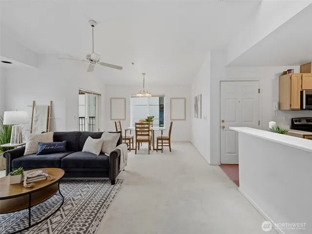 $540,000 | 1733 Northwest 59th Street, Unit 301, Seattle, WA 98107