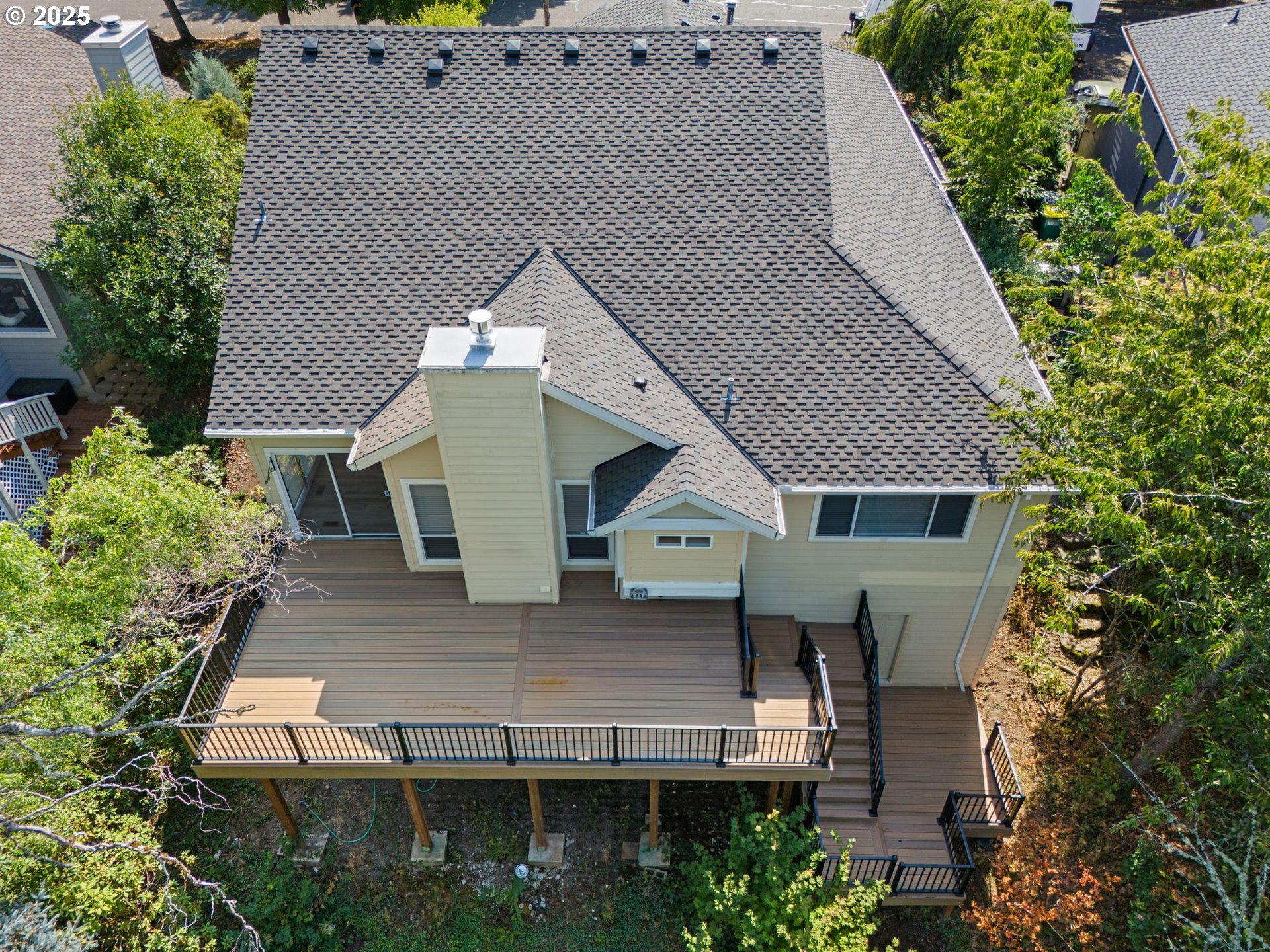 11224 Southwest Pintail Loop Beaverton, OR 97007 - Photo 29 of 32 Deck