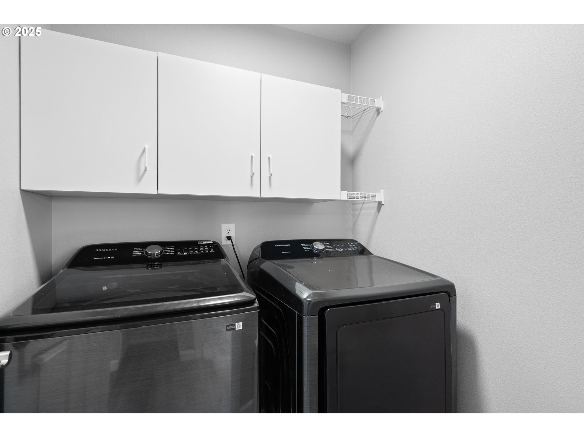 11224 Southwest Pintail Loop Beaverton, OR 97007 - Photo 31 of 32 Laundry