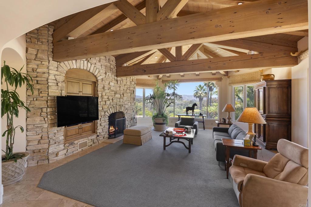 5528 La Crescenta Road Rancho Santa Fe, CA 92067 - Photo 3 of 16