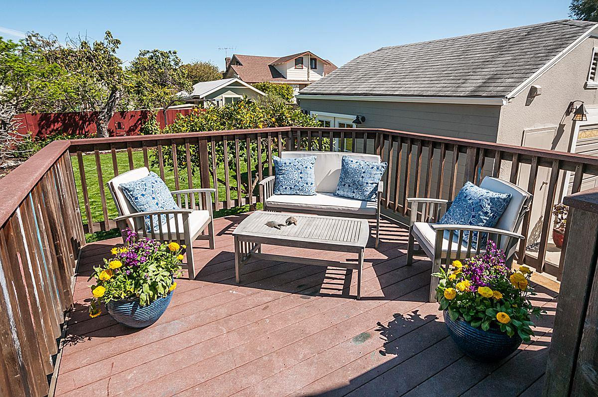 14 Victoria Road Burlingame, CA 94010 - Photo 16 of 24 a outdoor living with furniture