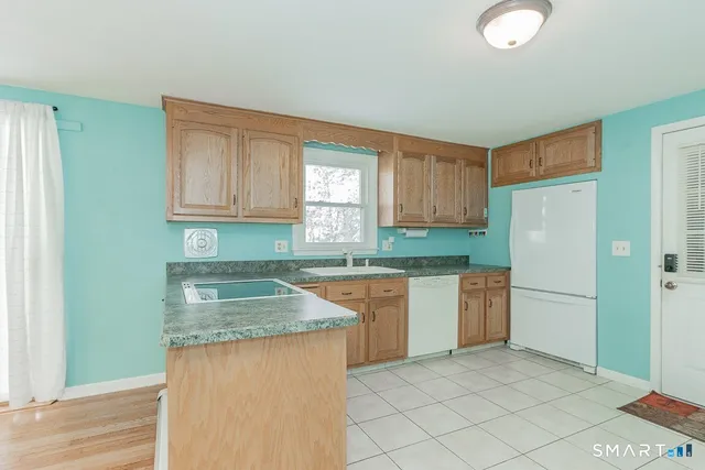 $419,900 | 45 Bruce Avenue, Southington, CT 06489