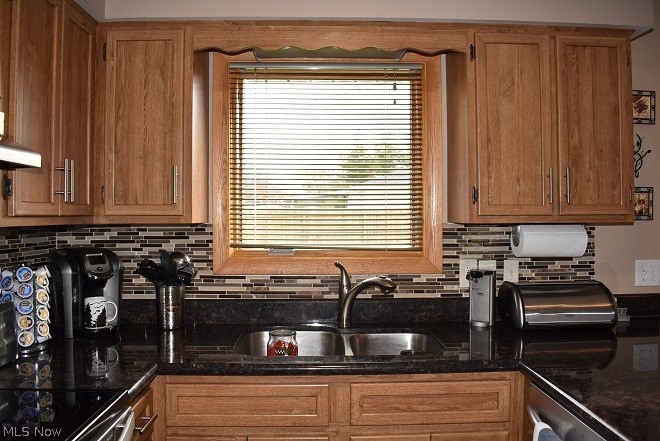 7305 Ames Road Parma, OH 44129 - Photo 15 of 30 Gallery Image 15