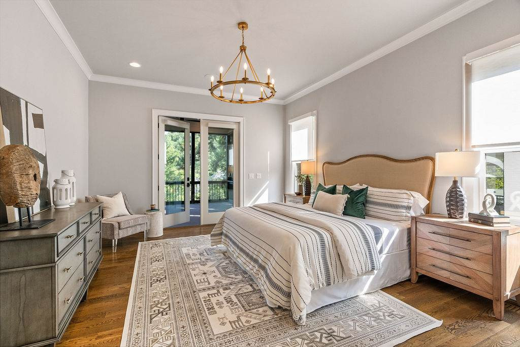 1728 Nottingham Road Raleigh, NC 27607 - Photo 17 of 30 Grand Master Suite