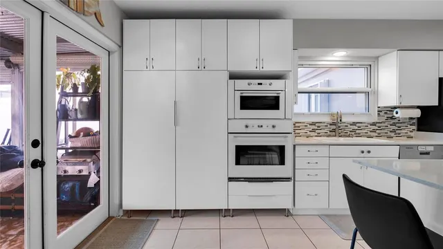 $890,000 | 935 Nautilus Isle, Dania Beach, FL 33004