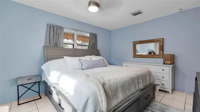 $890,000 | 935 Nautilus Isle, Dania Beach, FL 33004