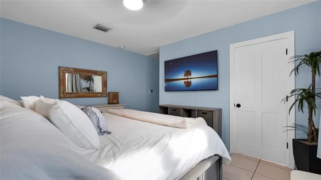 $890,000 | 935 Nautilus Isle, Dania Beach, FL 33004