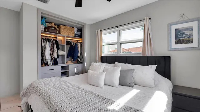 $890,000 | 935 Nautilus Isle, Dania Beach, FL 33004