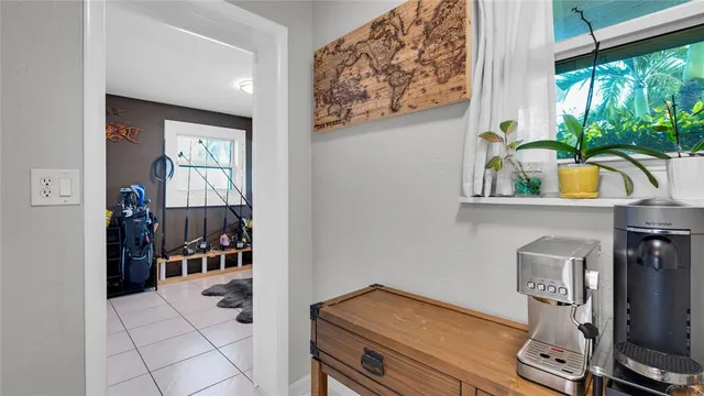 $890,000 | 935 Nautilus Isle, Dania Beach, FL 33004