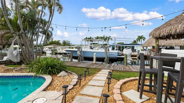 $890,000 | 935 Nautilus Isle, Dania Beach, FL 33004