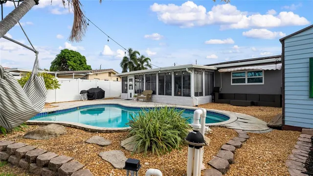 $890,000 | 935 Nautilus Isle, Dania Beach, FL 33004