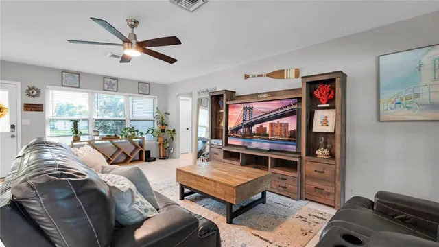 $890,000 | 935 Nautilus Isle, Dania Beach, FL 33004