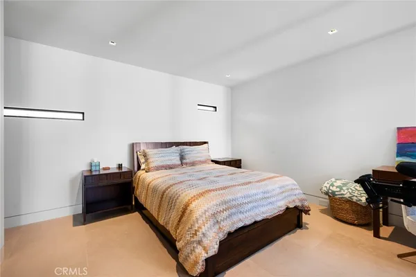 $45,000 | 1509 East Bay Avenue, Newport Beach, CA 92661