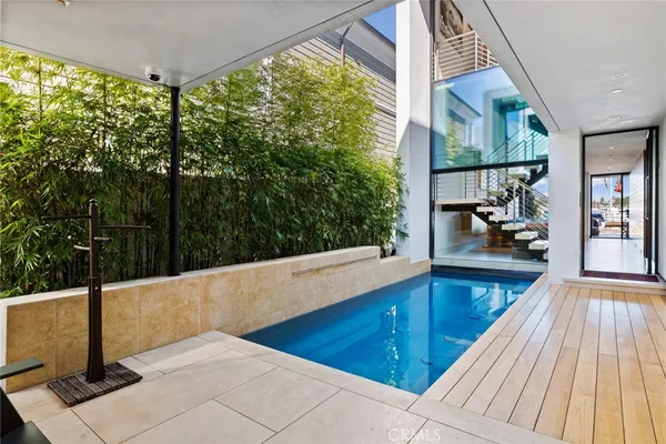 $45,000 | 1509 East Bay Avenue, Newport Beach, CA 92661