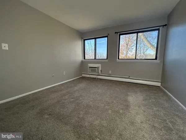 $1,450 | 201 1/2 Philadelphia Pike, Unit 216, Wilmington, DE 19809