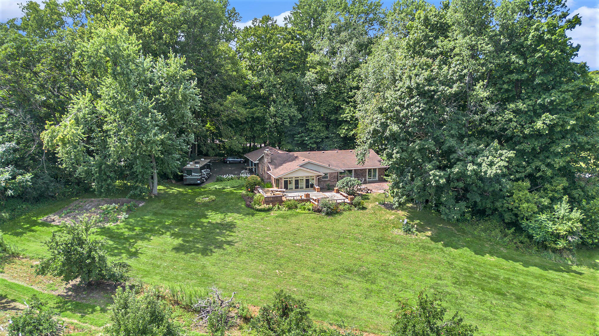 11081 Range Line Road Berrien Springs, MI 49103 - Photo 37 of 39 037_dji_0384