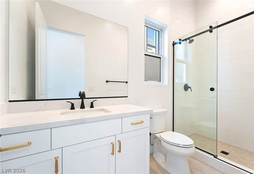 4846 Shady Rdg Drive Las Vegas, NV 89135 - Photo 47 of 60 downstairs ensuite bathroom