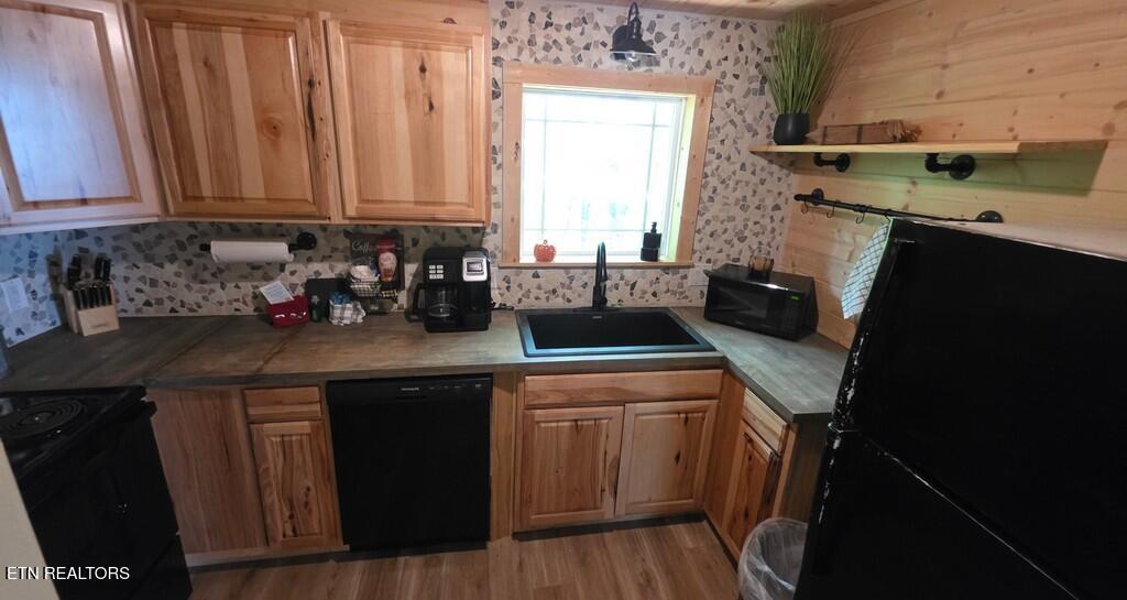 3073 Engle Town Road Sevierville, TN 37862 - Photo 11 of 21 Kitchen