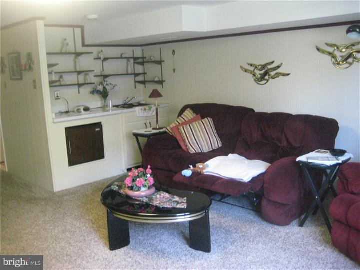 3331 South Keswick Road Philadelphia, PA 19114 - Photo 11 of 21 Gallery Image 11