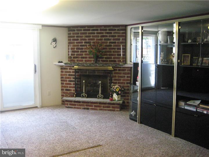 3331 South Keswick Road Philadelphia, PA 19114 - Photo 12 of 21 Gallery Image 12