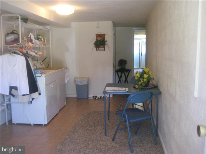 3331 South Keswick Road Philadelphia, PA 19114 - Photo 14 of 21 Gallery Image 14