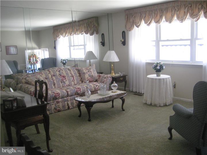 3331 South Keswick Road Philadelphia, PA 19114 - Photo 21 of 21 Gallery Image 21