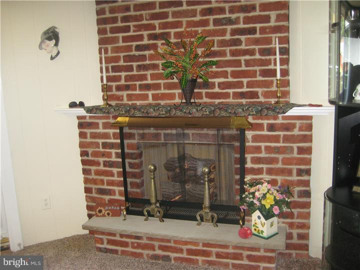 3331 South Keswick Road Philadelphia, PA 19114 - Photo 10 of 21 Gallery Image 10