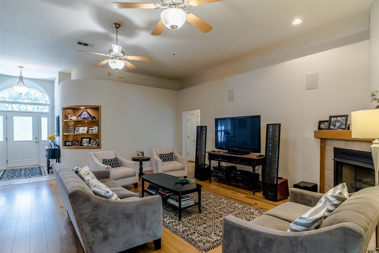 10071 Rookery Road Pensacola, FL 32507 - Photo 3 of 46 Gallery Image 3