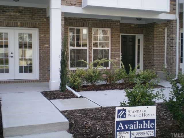 9154 Wooden Road, Unit 270 Raleigh, NC 27617 - Photo 2 of 12 Gallery Image 2