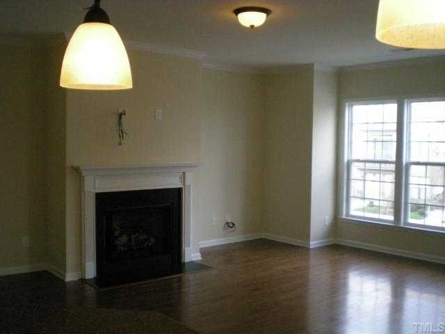9154 Wooden Road, Unit 270 Raleigh, NC 27617 - Photo 5 of 12 Gallery Image 5