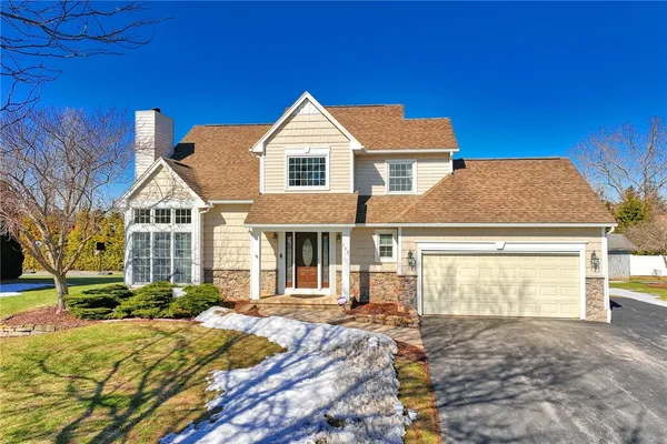 $309,900 | 127 Twin Oak Drive, Gates, NY 14606