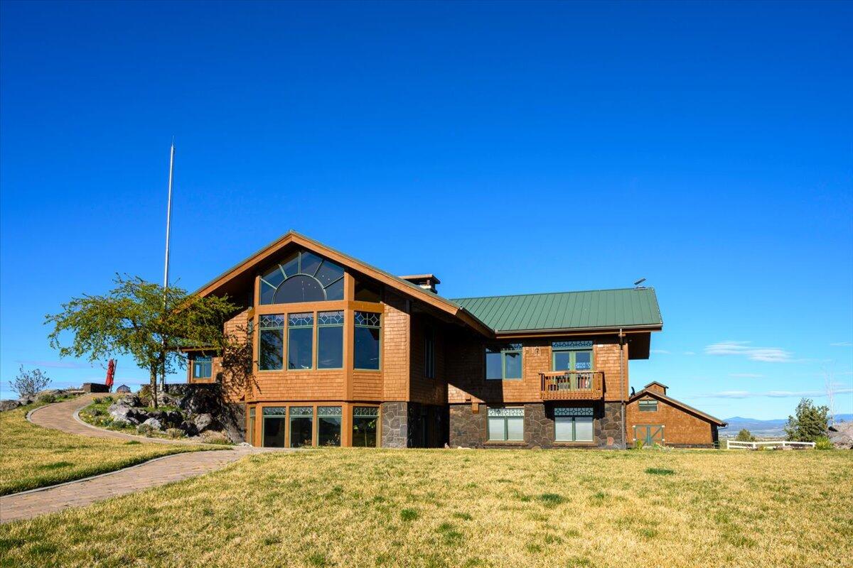 1299 Northwest McDaniel Road Powell Butte, OR 97753 - Photo 4 of 110 002-1299 NW McDaniel Rd, Powell Butte-2